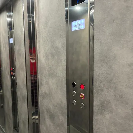 χαμένος στον παράδεισο Apartment